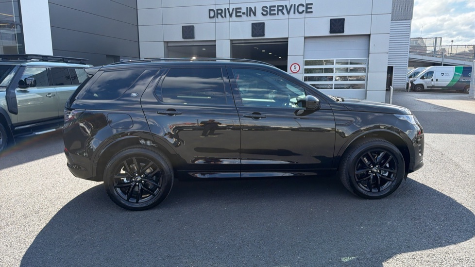 Land Rover Discovery Sport 2.0 D165 Dynamic Se 5 Seat Black #27