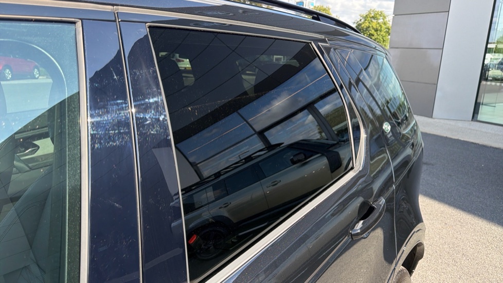 Land Rover Discovery Sport 2.0 D165 Dynamic Se 5 Seat Black #43