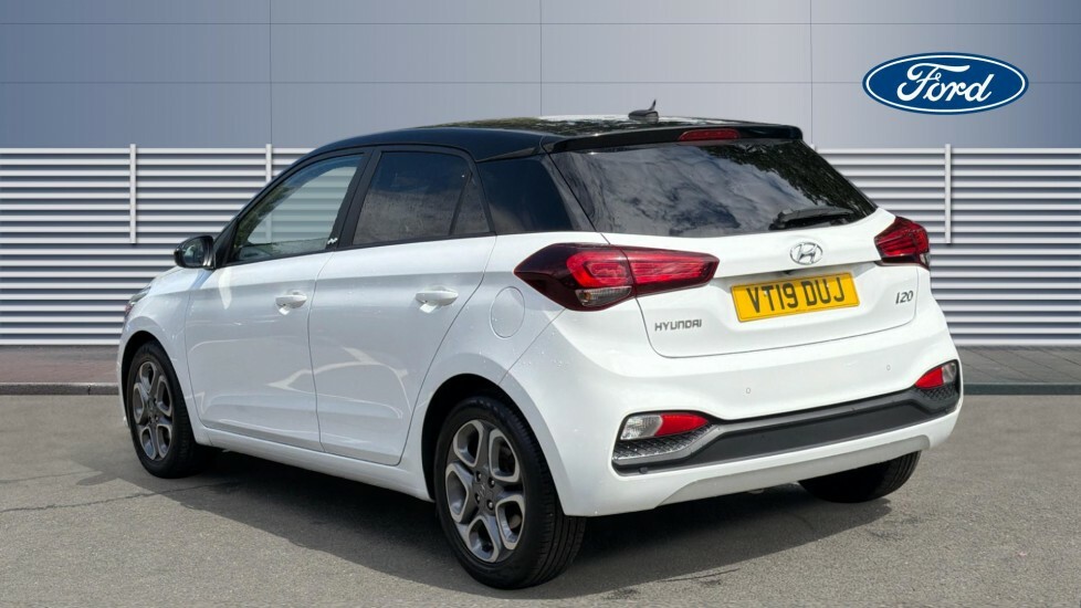 Hyundai I20 Play White #2