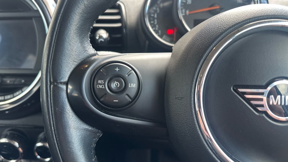 Mini Clubman 1.5 Cooper Black 134 Bhp Upto 61Mpg, Huge Spec Black #15