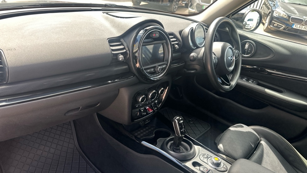 Mini Clubman 1.5 Cooper Black 134 Bhp Upto 61Mpg, Huge Spec Black #7