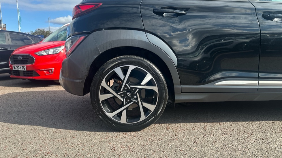 Hyundai Kona Ultimate Black #6