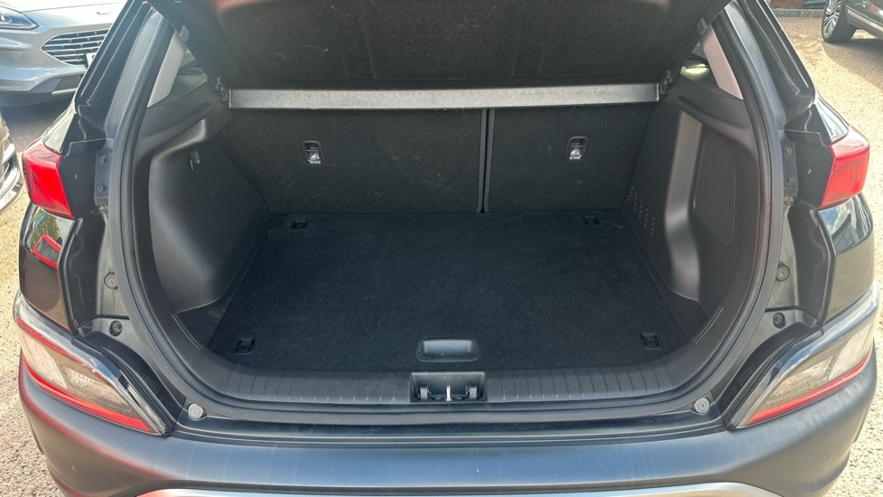 Hyundai Kona Ultimate Black #3