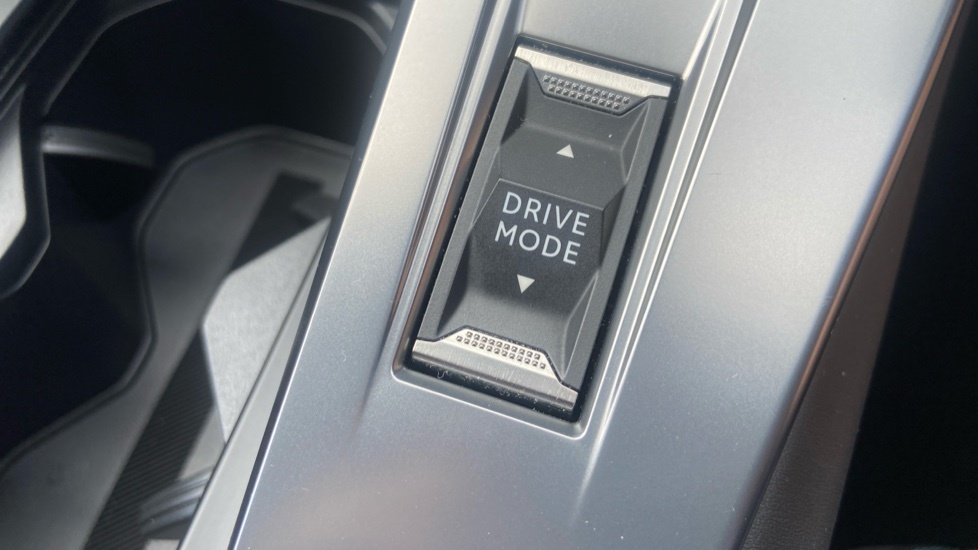 Peugeot 308 1.2 Puretech Allure Premium Eat8 Green #42