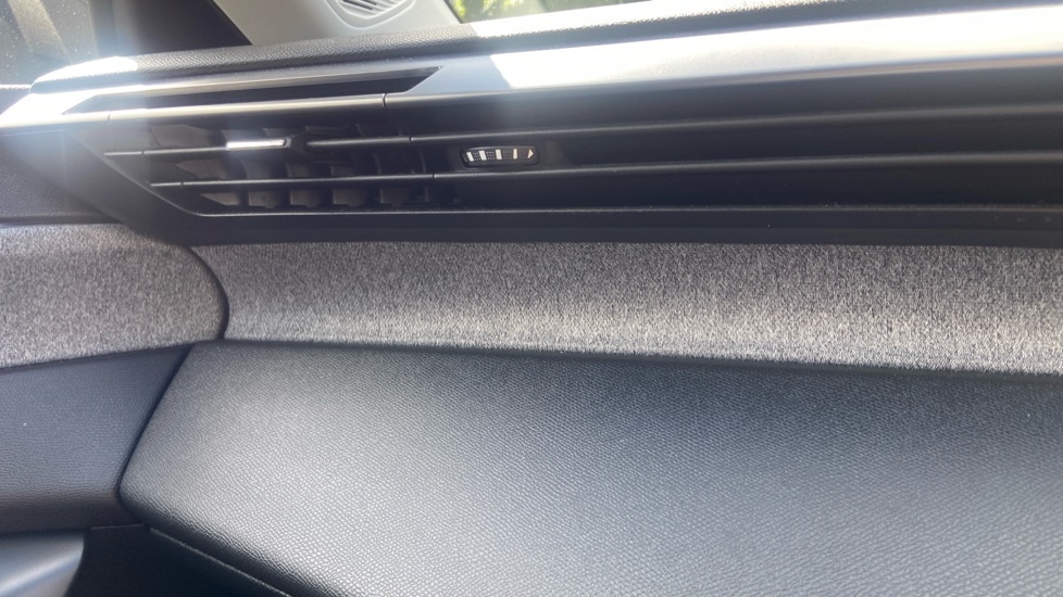 Peugeot 308 1.2 Puretech Allure Premium Eat8 Green #36