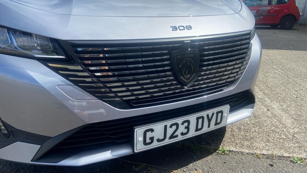 Peugeot 308 1.2 Puretech Allure Premium Eat8 Green #53