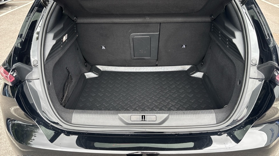 Peugeot 308 Gt Black #4