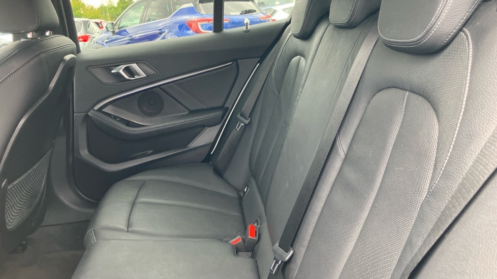 BMW 1 Series 118I M Sport White #16