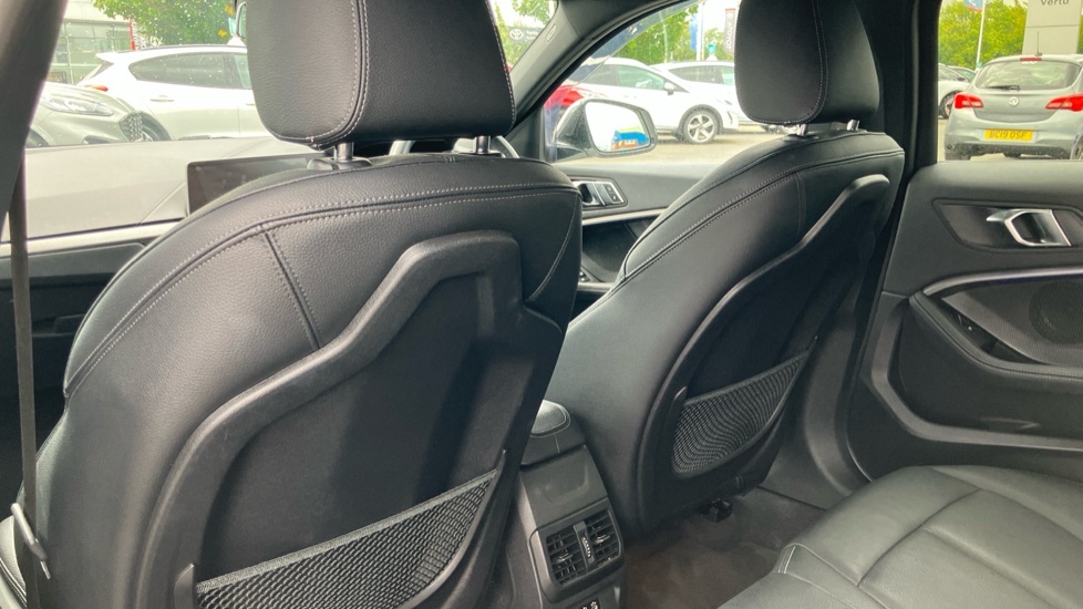 BMW 1 Series 118I M Sport White #39