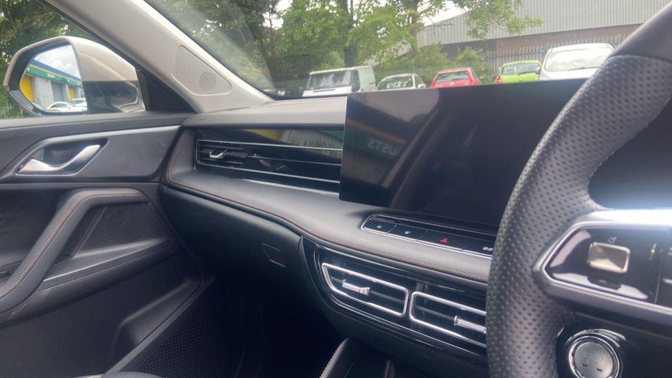 MG HS 1.5 Hybrid Trophy Suv Hybrid Euro Red #14