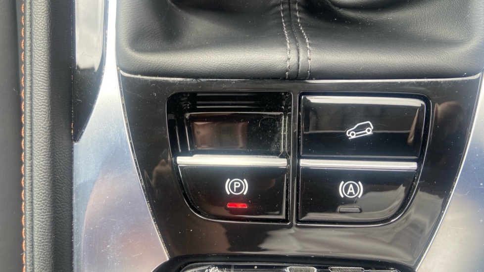 MG HS 1.5 Hybrid Trophy Suv Hybrid Euro Red #33