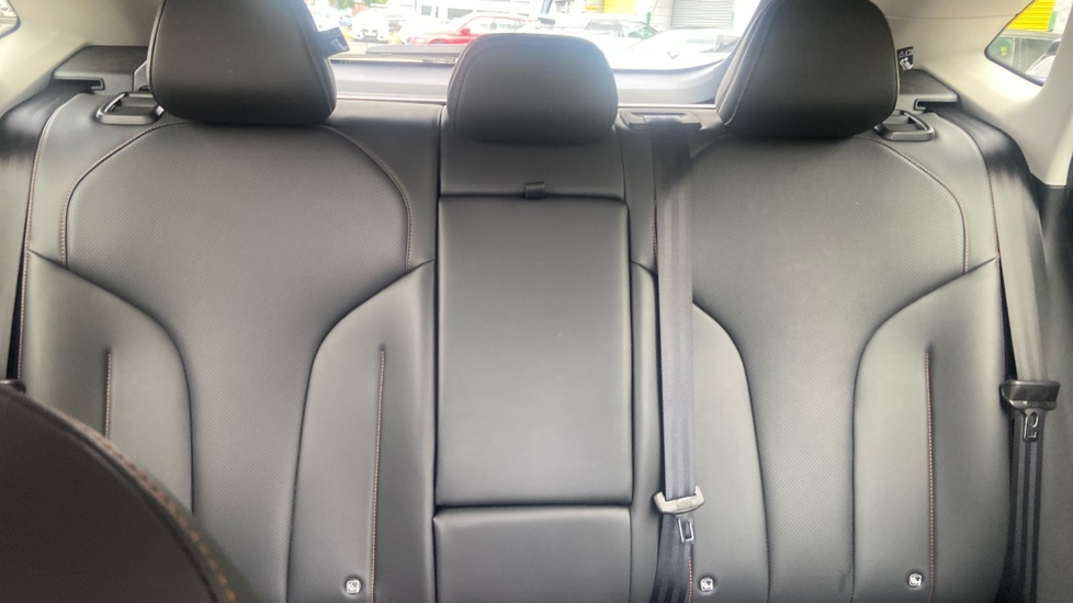 MG HS 1.5 Hybrid Trophy Suv Hybrid Euro Red #15