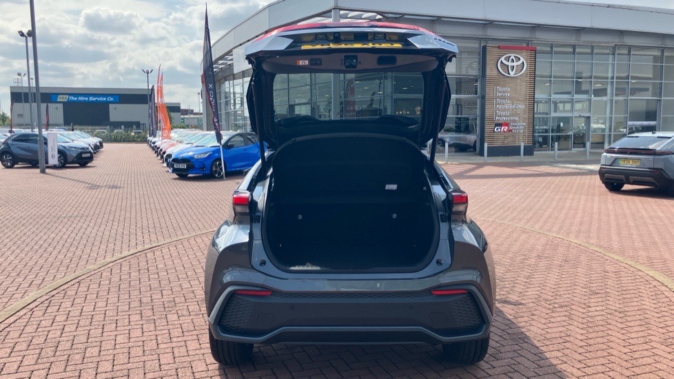 Toyota C-Hr 165Kw Design 77Kwh Hatchback SY26HXR Black #51