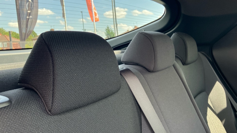 Toyota C-Hr 165Kw Design 77Kwh Hatchback SY26HXR Black #18