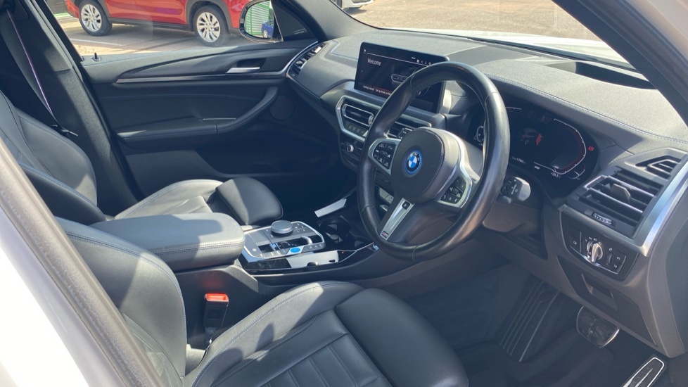 BMW iX3 M Sport Pro White #6