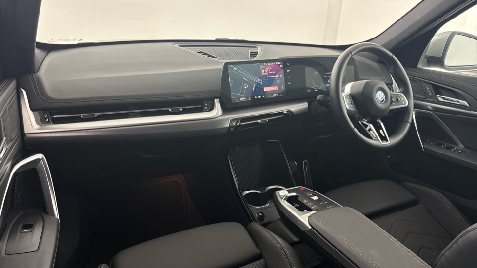 BMW iX1 230Kw Xdrive30 M Sport 65Kwh White #7