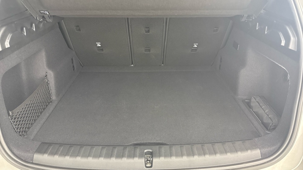 BMW iX1 230Kw Xdrive30 M Sport 65Kwh White #13