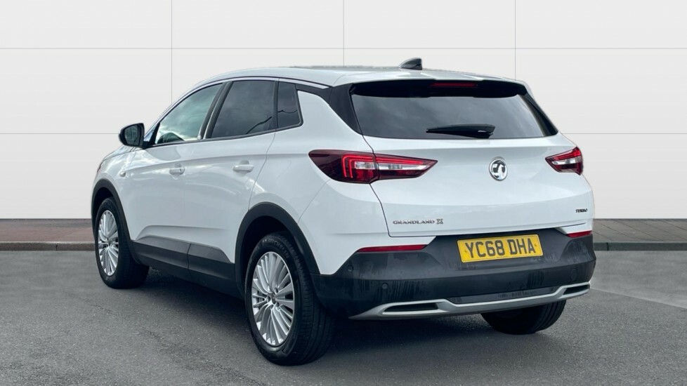 Vauxhall Grandland X Tech Line Nav White #2