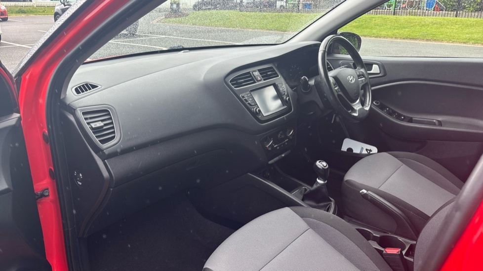 Hyundai I20 1.2 Se 84 Ps Isg Black #9