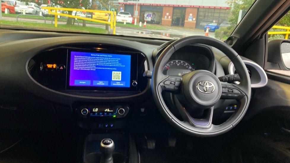 Toyota Aygo X Jbl Edition Silver #5