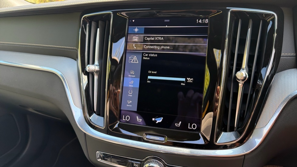 Volvo S60 Recharge R-design, T8 Awd Plug-in Hybrid Black #44