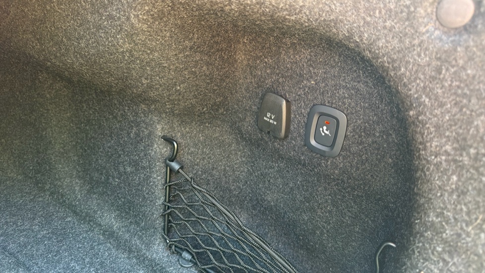 Volvo S60 Recharge R-design, T8 Awd Plug-in Hybrid Black #63