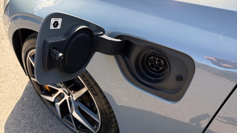 Volvo S60 Recharge R-design, T8 Awd Plug-in Hybrid Black #66