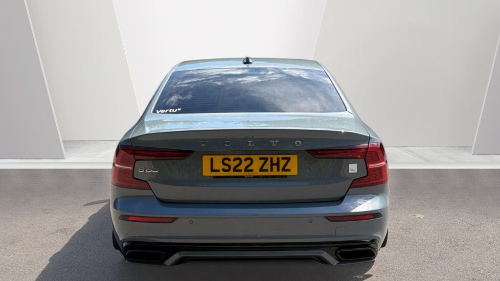 Volvo S60 Recharge R-design, T8 Awd Plug-in Hybrid Black #7
