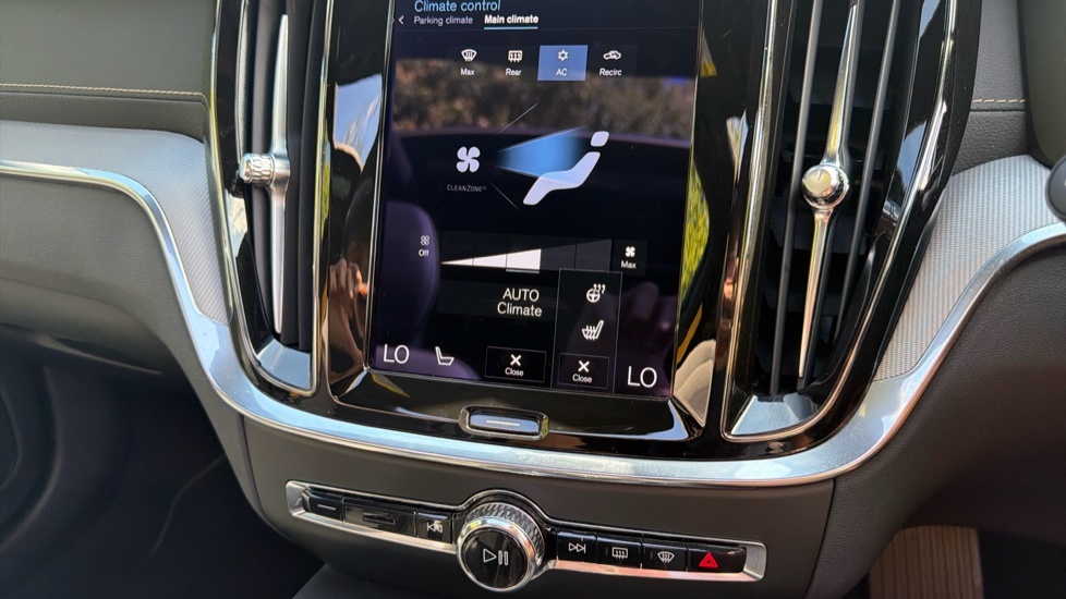 Volvo S60 Recharge R-design, T8 Awd Plug-in Hybrid Black #41