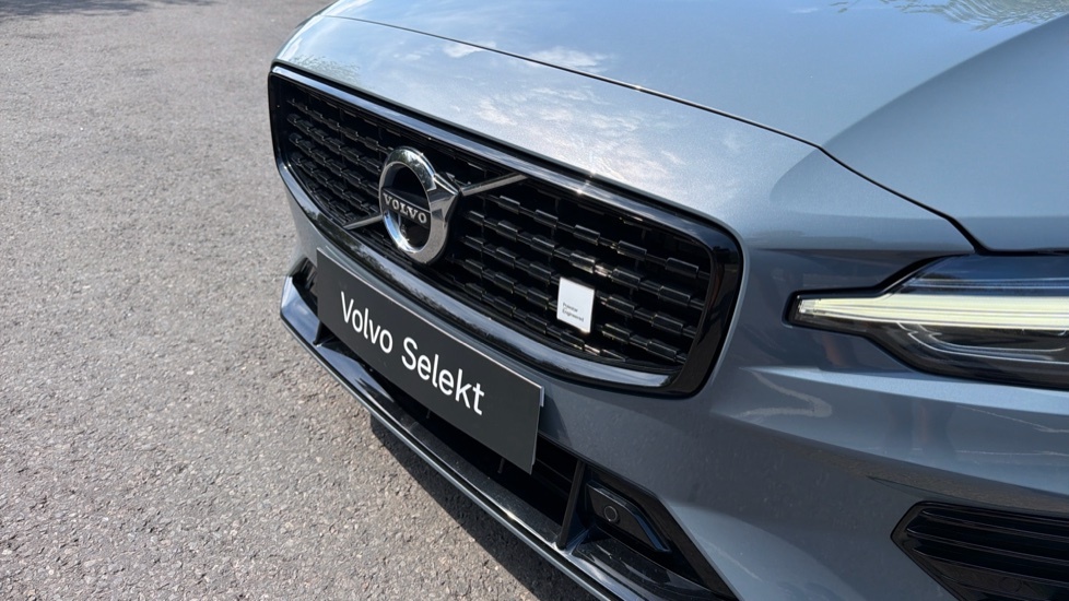 Volvo S60 Recharge R-design, T8 Awd Plug-in Hybrid Black #69