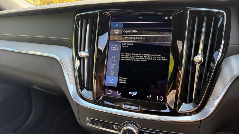 Volvo S60 Recharge R-design, T8 Awd Plug-in Hybrid Black #45