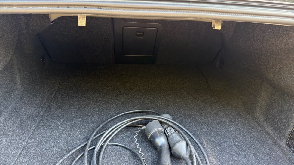 Volvo S60 Recharge R-design, T8 Awd Plug-in Hybrid Black #62