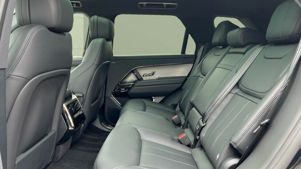 Land Rover Range Rover Sport 3.0 D250 Edition Grey #4