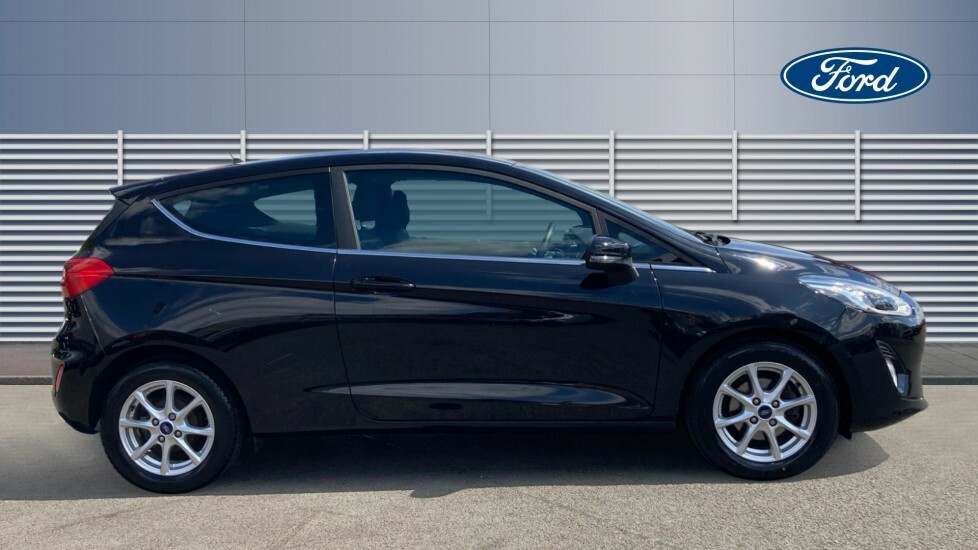 Ford Fiesta Zetec Black #5
