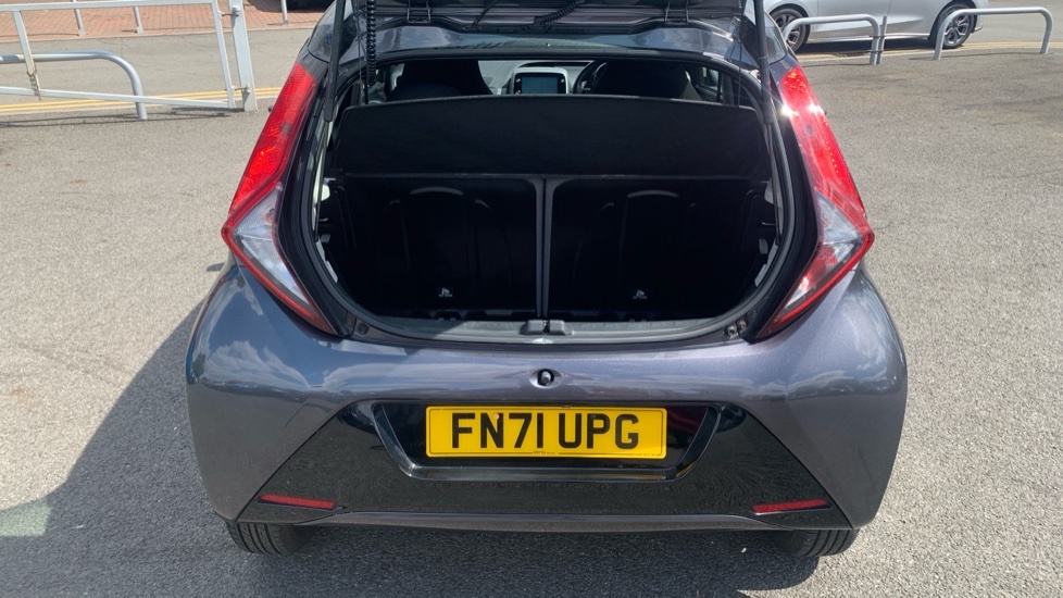 Toyota Aygo X X-play Grey #4