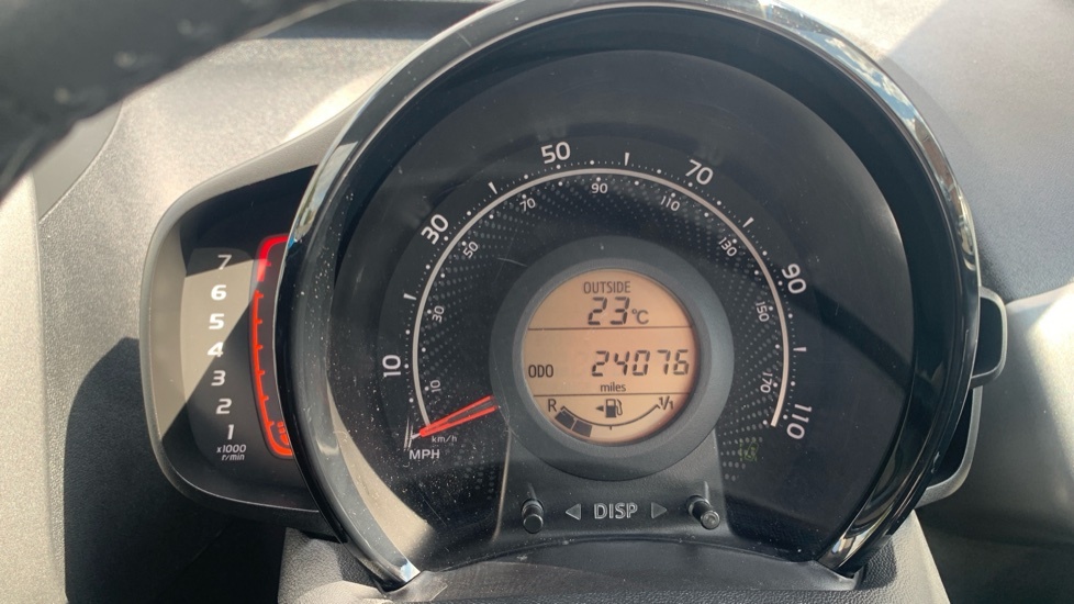 Toyota Aygo X Vvt-i X-play Tss White #18