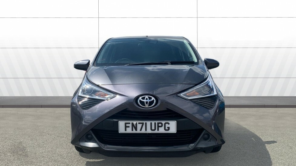 Toyota Aygo X X-play Grey #3
