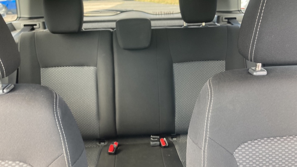 Suzuki Vitara 1.4 Boosterjet 48V Hybrid Sz-t Red #15