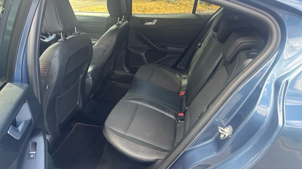 Ford Focus 1.0T Ecoboost Zetec Estate Ss Blue #15