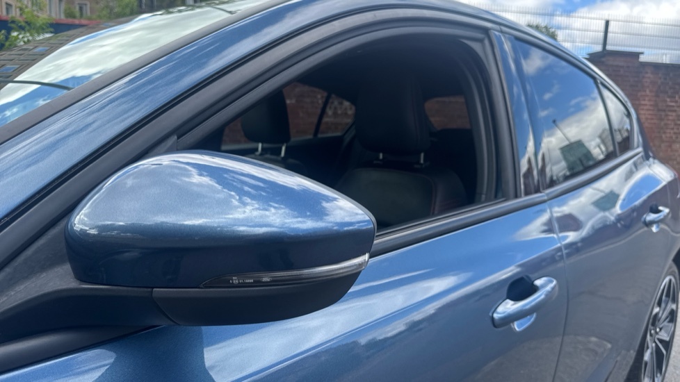 Ford Focus 1.0T Ecoboost Zetec Estate Ss Blue #36