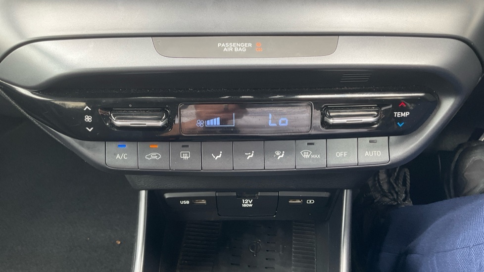Hyundai Bayon 1.0 Tgdi 48V Mhev Se Connect Dct Green #25