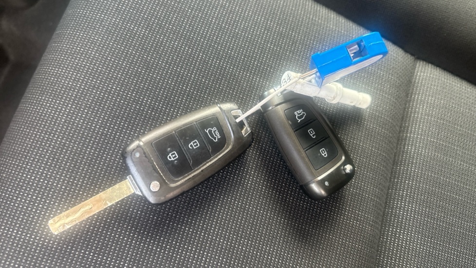 Hyundai Kona 1.6 Gdi Hybrid Ultimate Dct #20