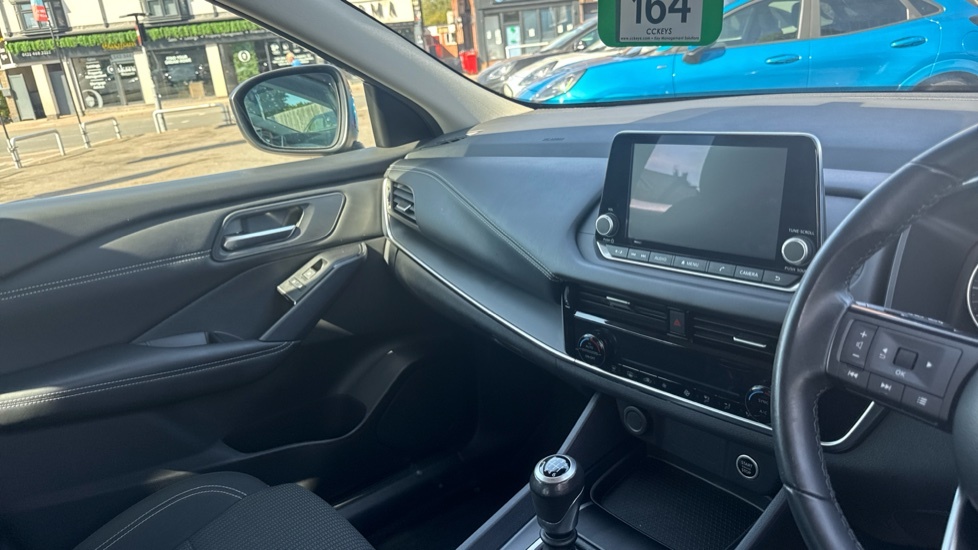 Nissan Qashqai Qashqai 1.5 E-power N-connecta Hatchback Blue #14