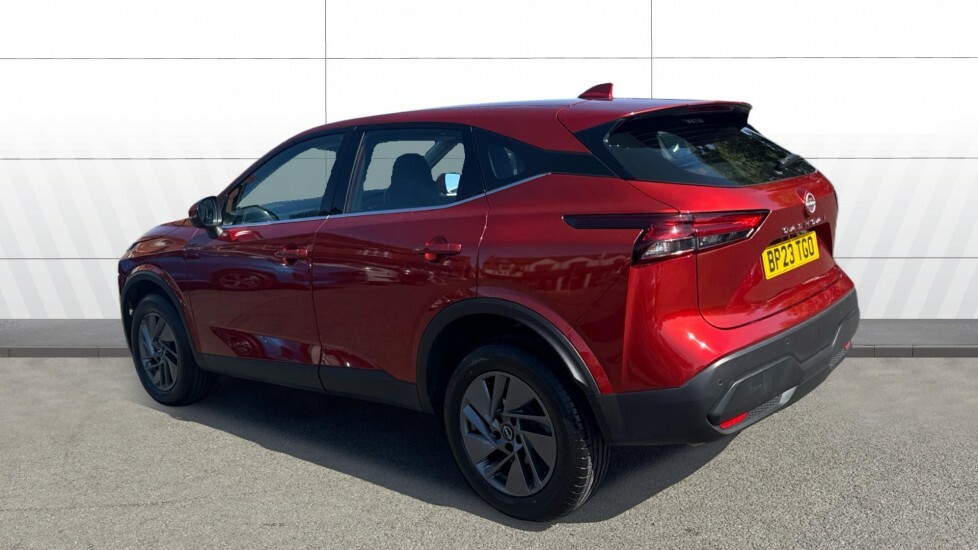Nissan Qashqai Acenta Premium Red #2