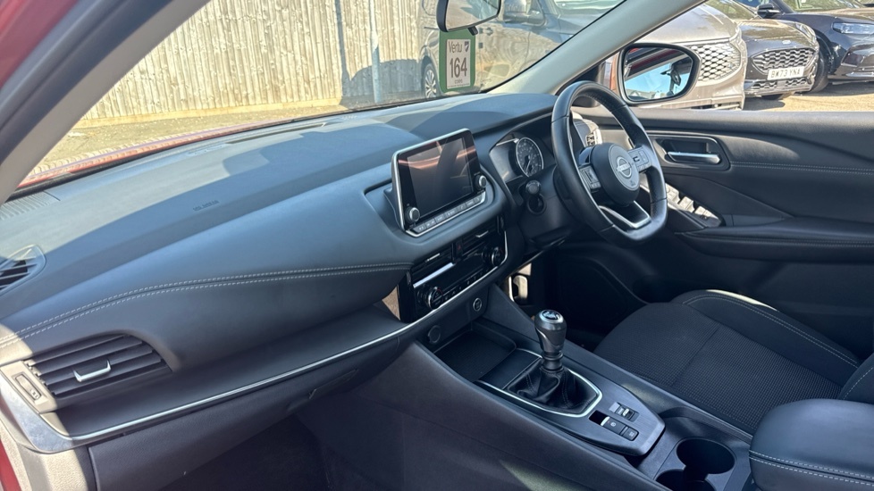 Nissan Qashqai Qashqai 1.5 E-power N-connecta Hatchback Blue #9