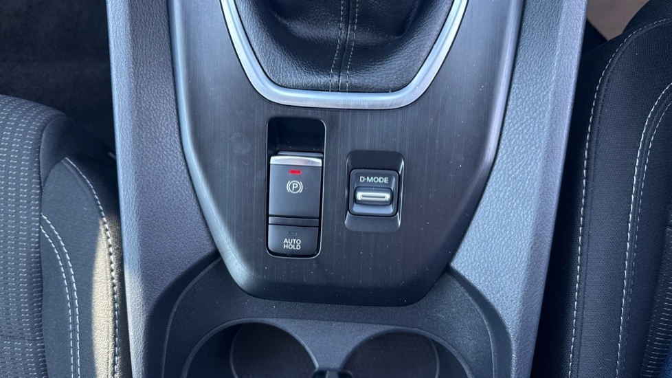 Nissan Qashqai Qashqai 1.5 E-power N-connecta Hatchback Blue #23