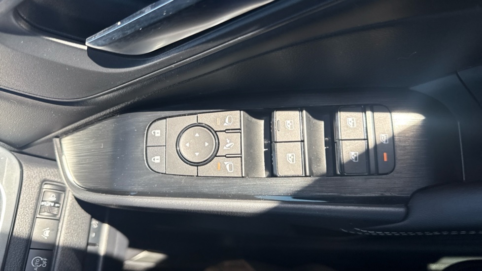 Nissan Qashqai Qashqai 1.5 E-power N-connecta Hatchback Blue #29