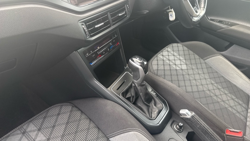Volkswagen Polo 1.0 Tsi R-line Dsg Grey #13