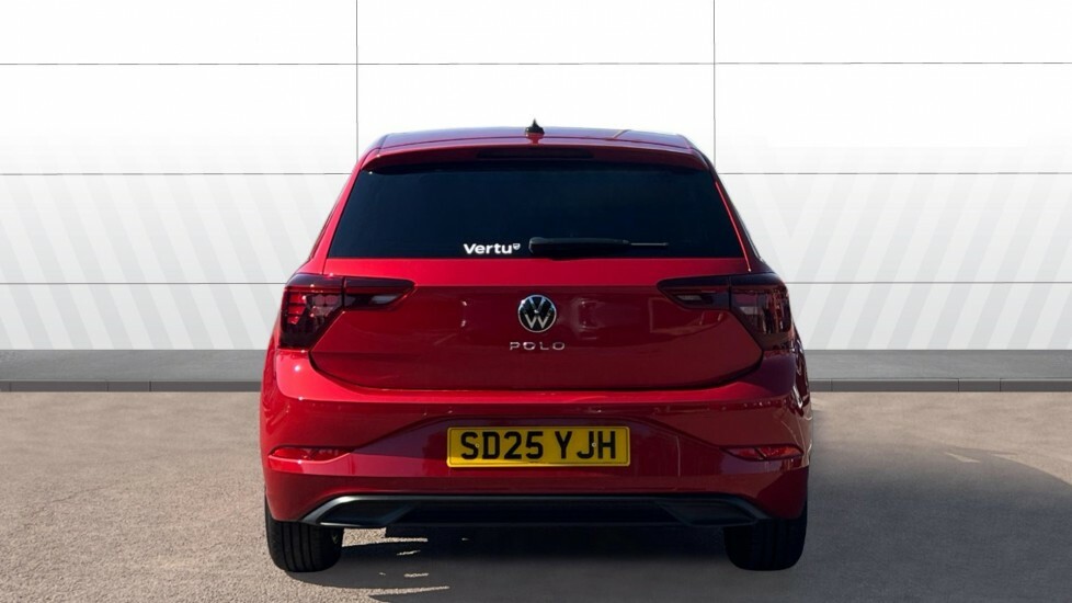 Volkswagen Polo Match Red #6