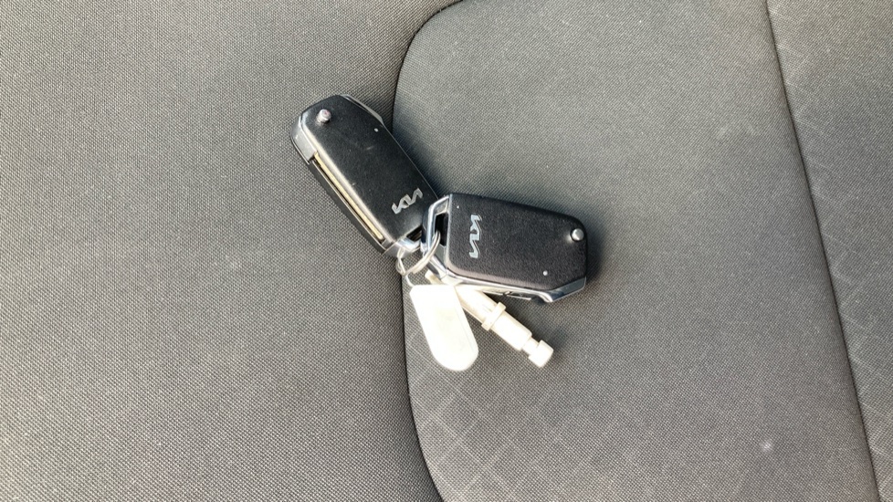 Kia Sportage 1.6T Gdi Isg 3 White #19